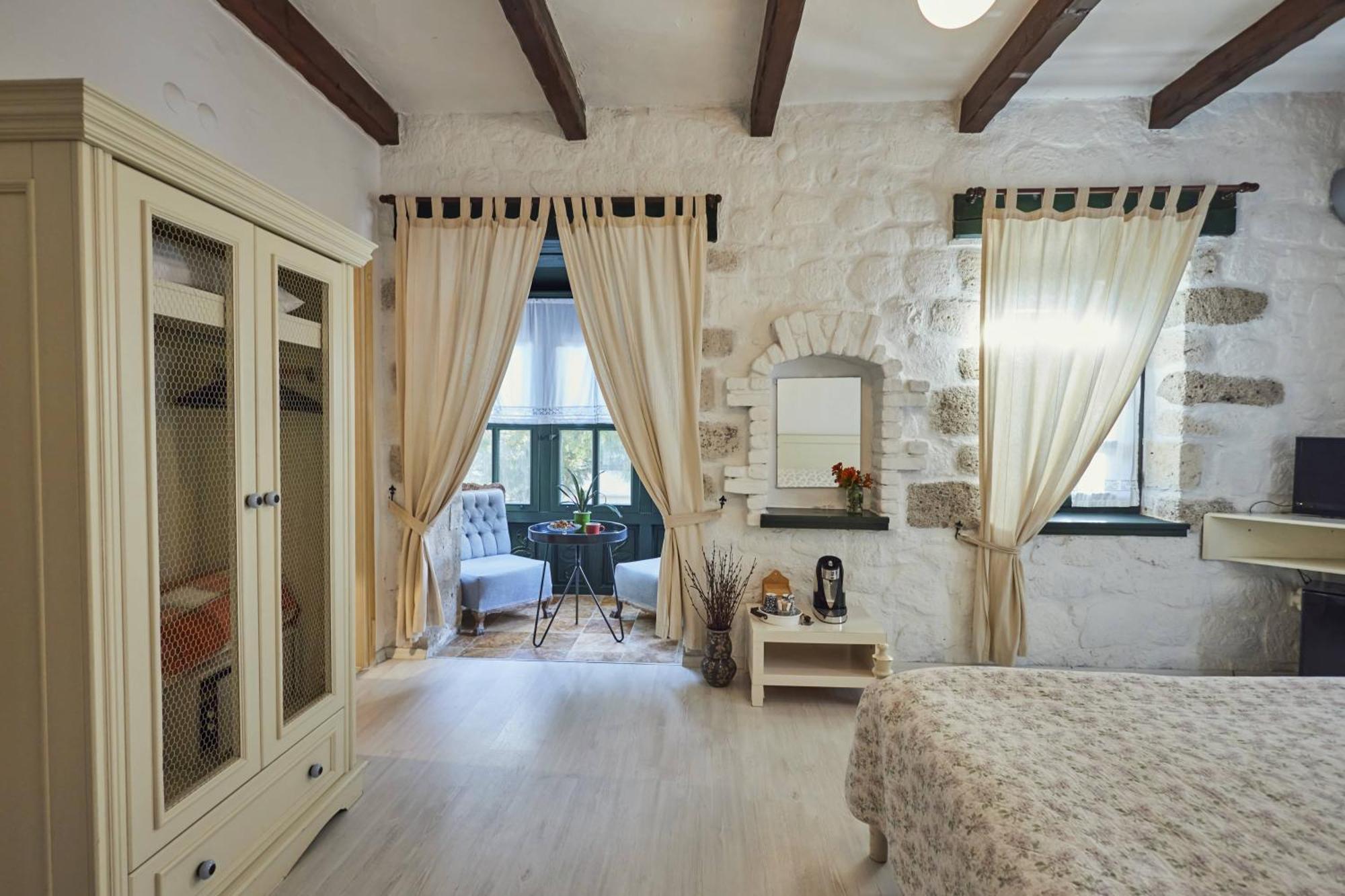 Alacati Zeytin Konak Hotel Экстерьер фото